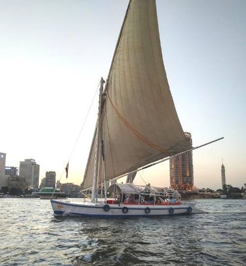 Cairo: Feluca Sail Boat Experience in the Nile River