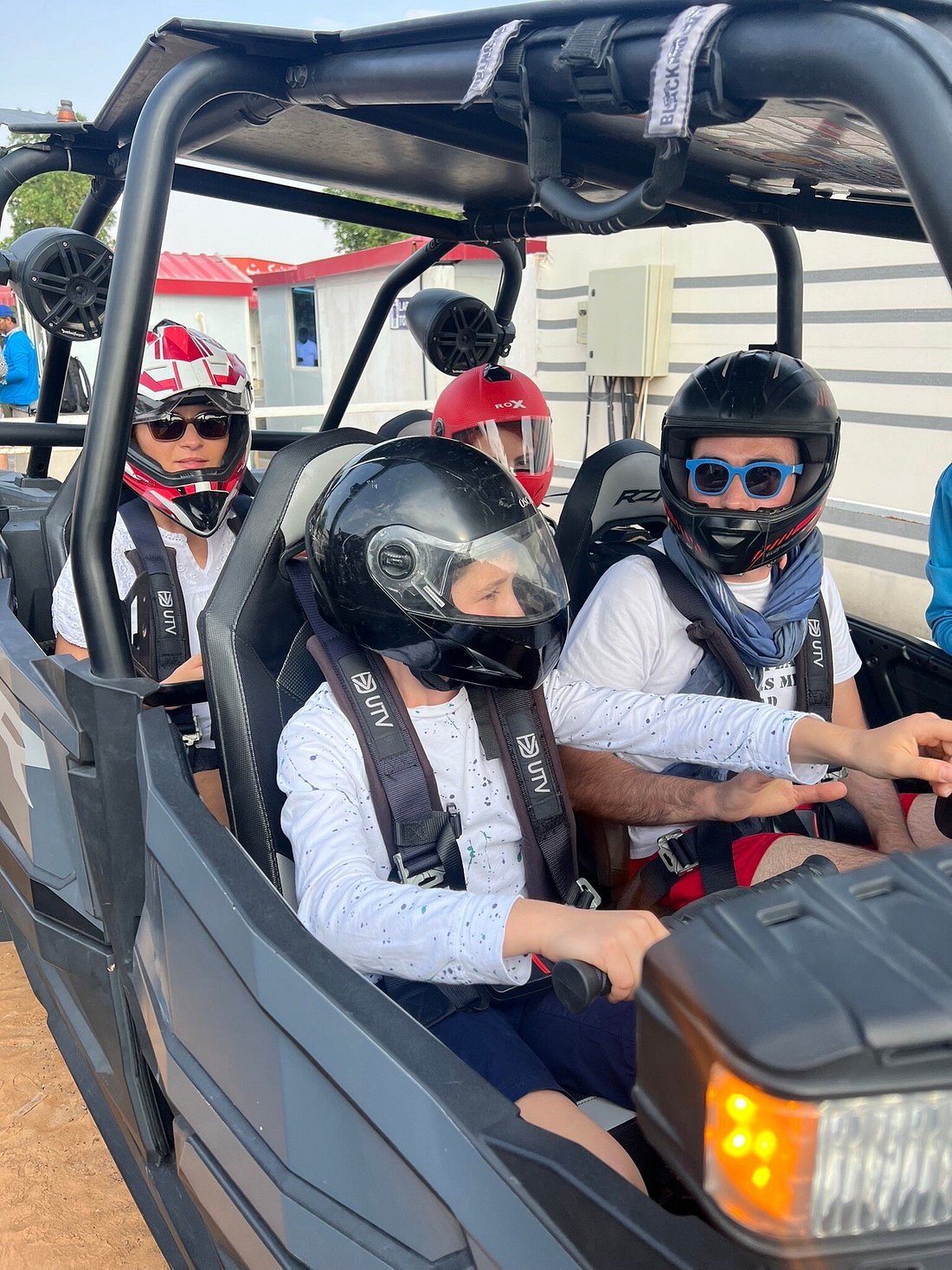 Dubai: Safari de meio dia no deserto, passeio nas dunas, sandboard e passeio de camelo