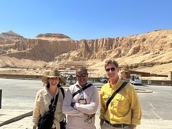 Nefertari, King Tut's Tombs, Valley of the Kings and Hatshepsut Temple Private Tour