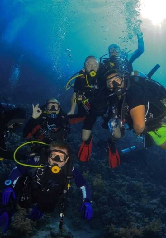 Sharm El Sheikh: Over Night Diving and Snorkeling Trip for Advanced Divers