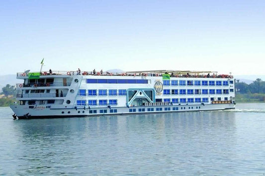 Luxor: Nile River Cruise from Luxor to Aswan with Private Tour Guide